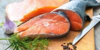 吃鲑鱼可以降低患心血管疾病的风险