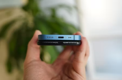苹果确认将在未来的 iPhone 机型上放弃 Lightning 端口